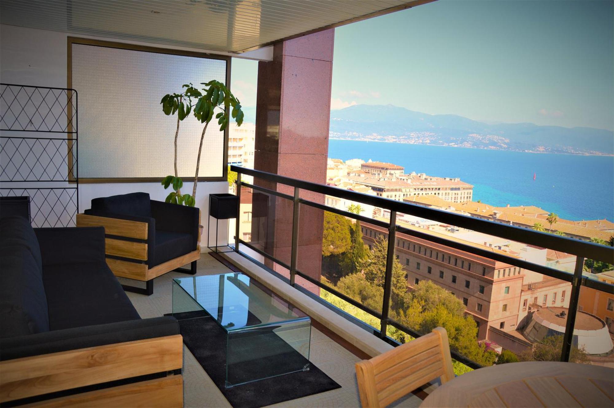 Grand T2 Standing Ajaccio Proche Centre Et Plages Vue Panoramique Parking Prive Exterior photo